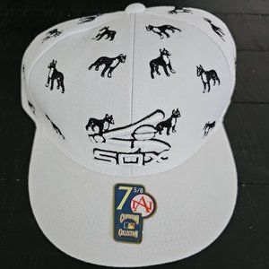 NWT Chicago Whitesox Cooperstown Collection Size 7 5/8 White Pittbulls Flatbill